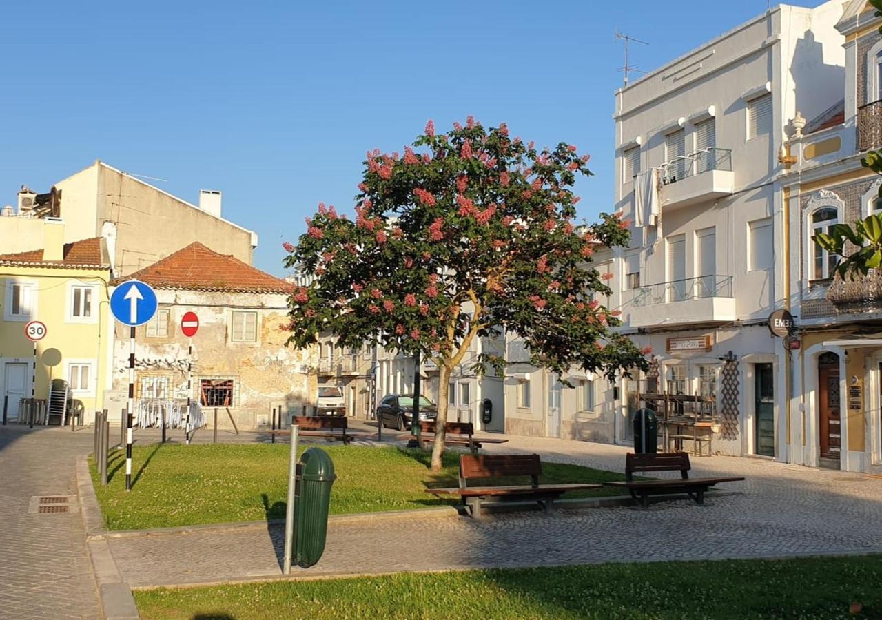 A Casa Helder Villa Seixal  Exteriör bild